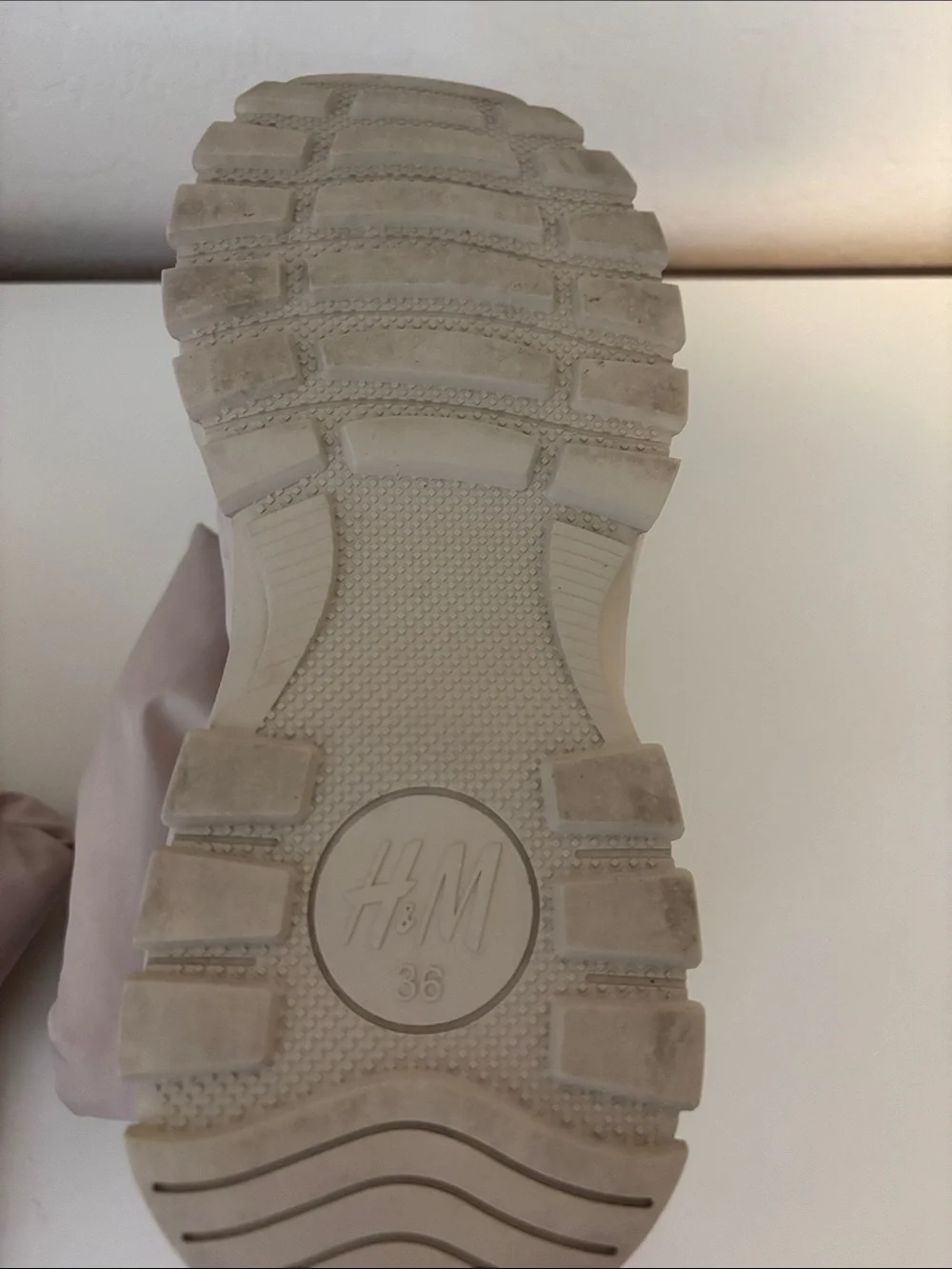 H&M Puffer Ankle Booties in Taupe - Women's Winter Slip-On Boots